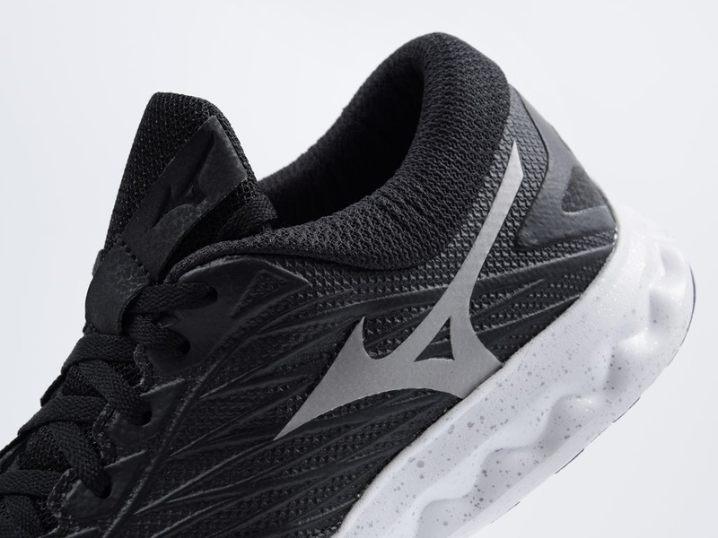Buty do biegania Mizuno Wave Polaris
